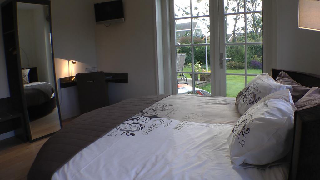 Bed And Breakfast Hoeve Chapeau Katwoude Phòng bức ảnh