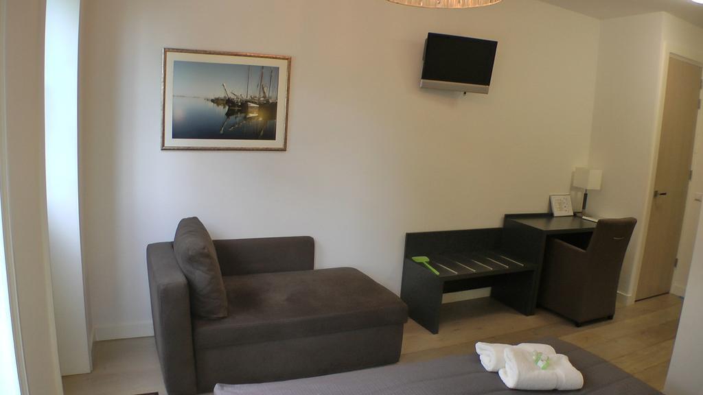 Bed And Breakfast Hoeve Chapeau Katwoude Phòng bức ảnh